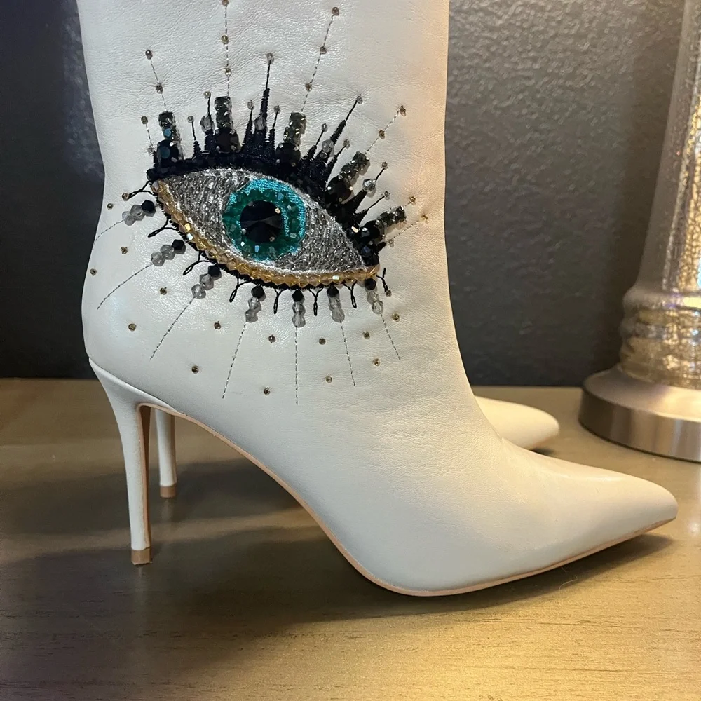 KURT GEIGER stunning boots. Soft leather and in new condition. Bling, Bling!!!! - Picture 8 of 13